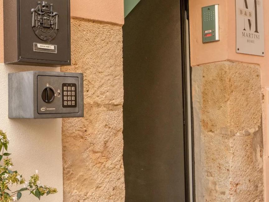 ألتامورا B&B Martini Home 11 الغرفة الصورة
